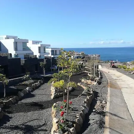 Sabina In Callao Salvaje