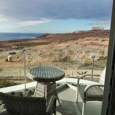 Apartment Sabina In Callao Salvaje